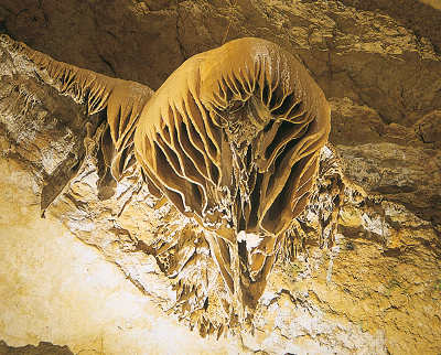 Cristallisations du gouffre de Proumeyssac